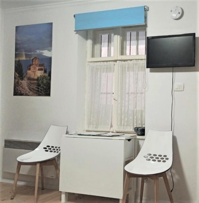 Sirma'S Unique Artsy Modern Quiet 1-Bdrm In The Heart Of Skopje Daire Dış mekan fotoğraf